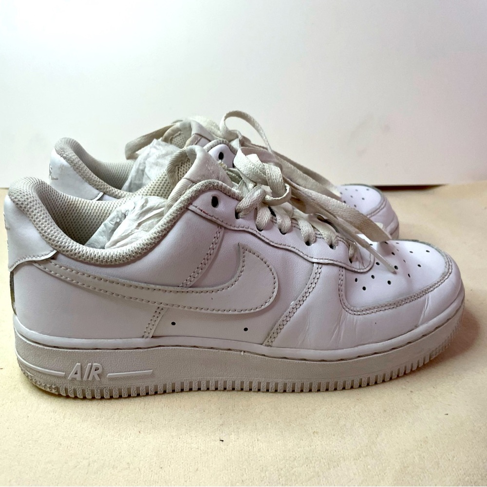 Nike Women’s Airforce 1 size 7.